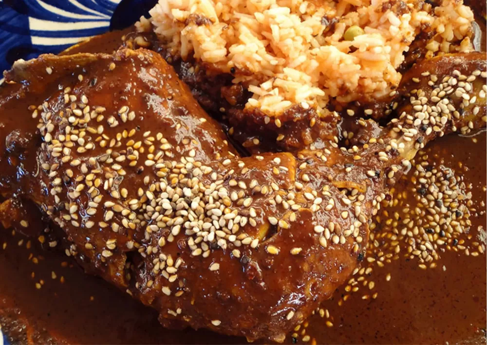 Disenﾌバ sin tiﾌ》ulo (66)