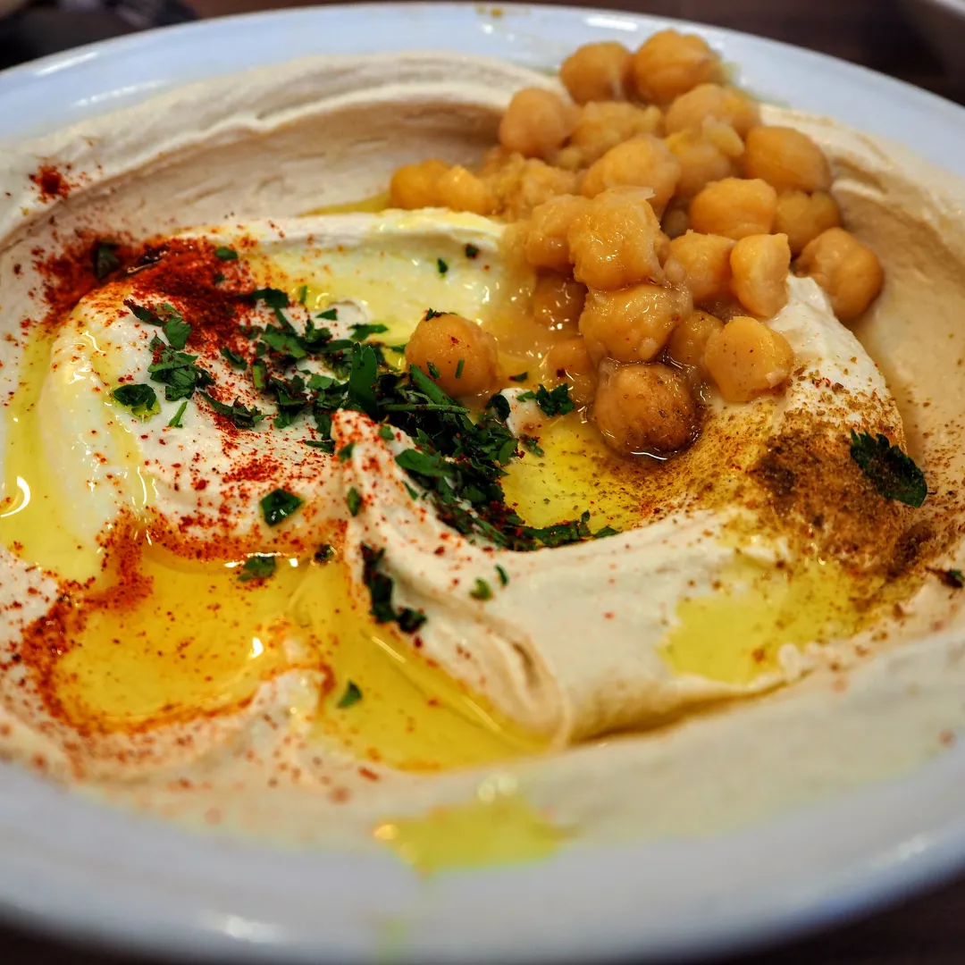 La tríada sagrada de Medio Oriente: Hummus, baba ganoush y muhammara; sus  recetas y secretos